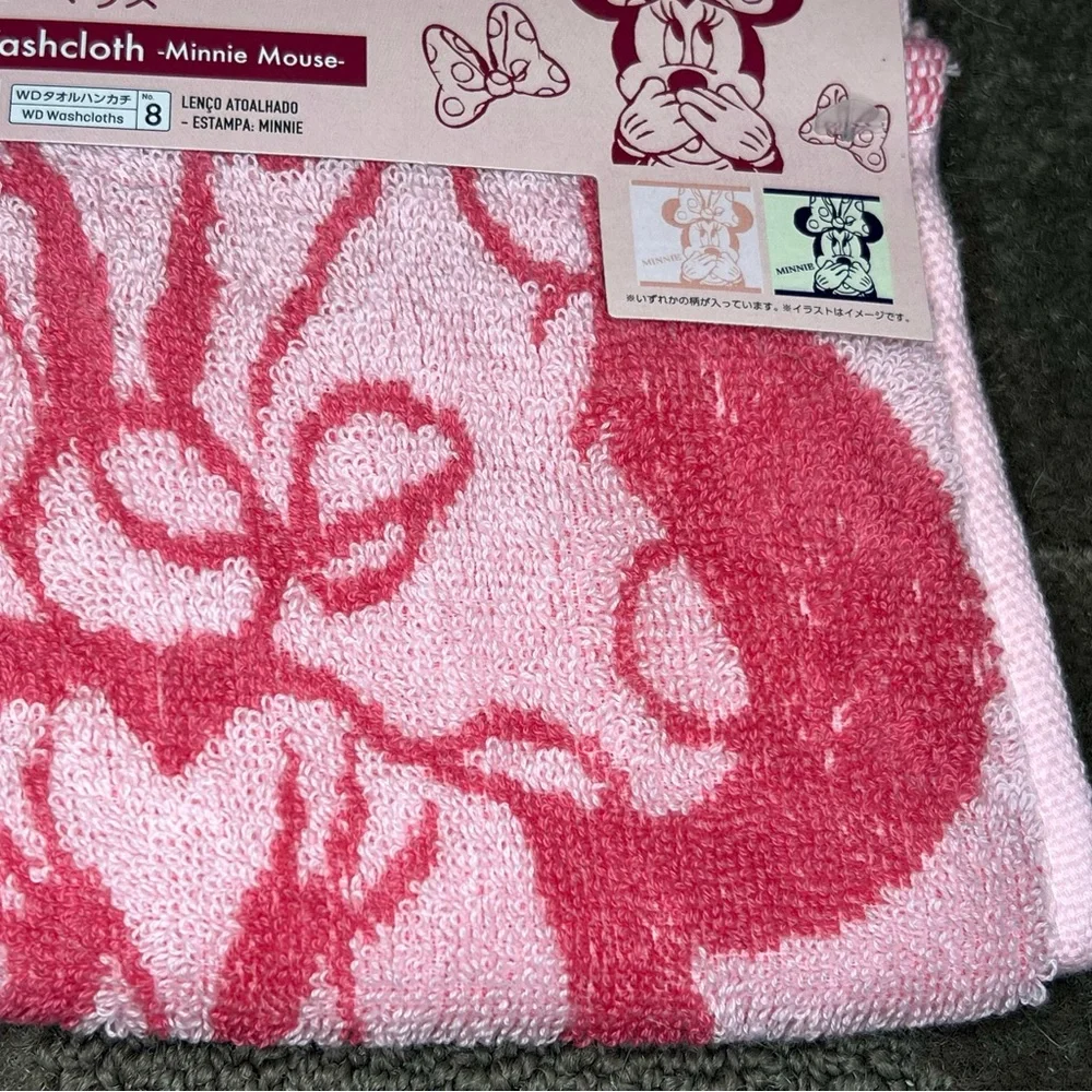 Minnie Mouse Bubblegum & Hot Pink Washcloth Kawaii Japan Disney Official Soft